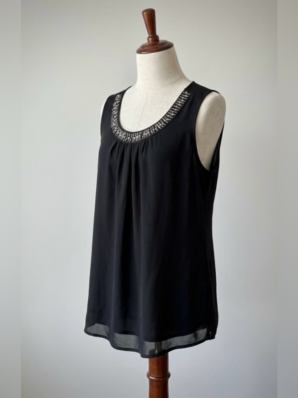 MPH Collection Vintage Elegant Black Beaded Neckline Sleeveless Blouse 3XL